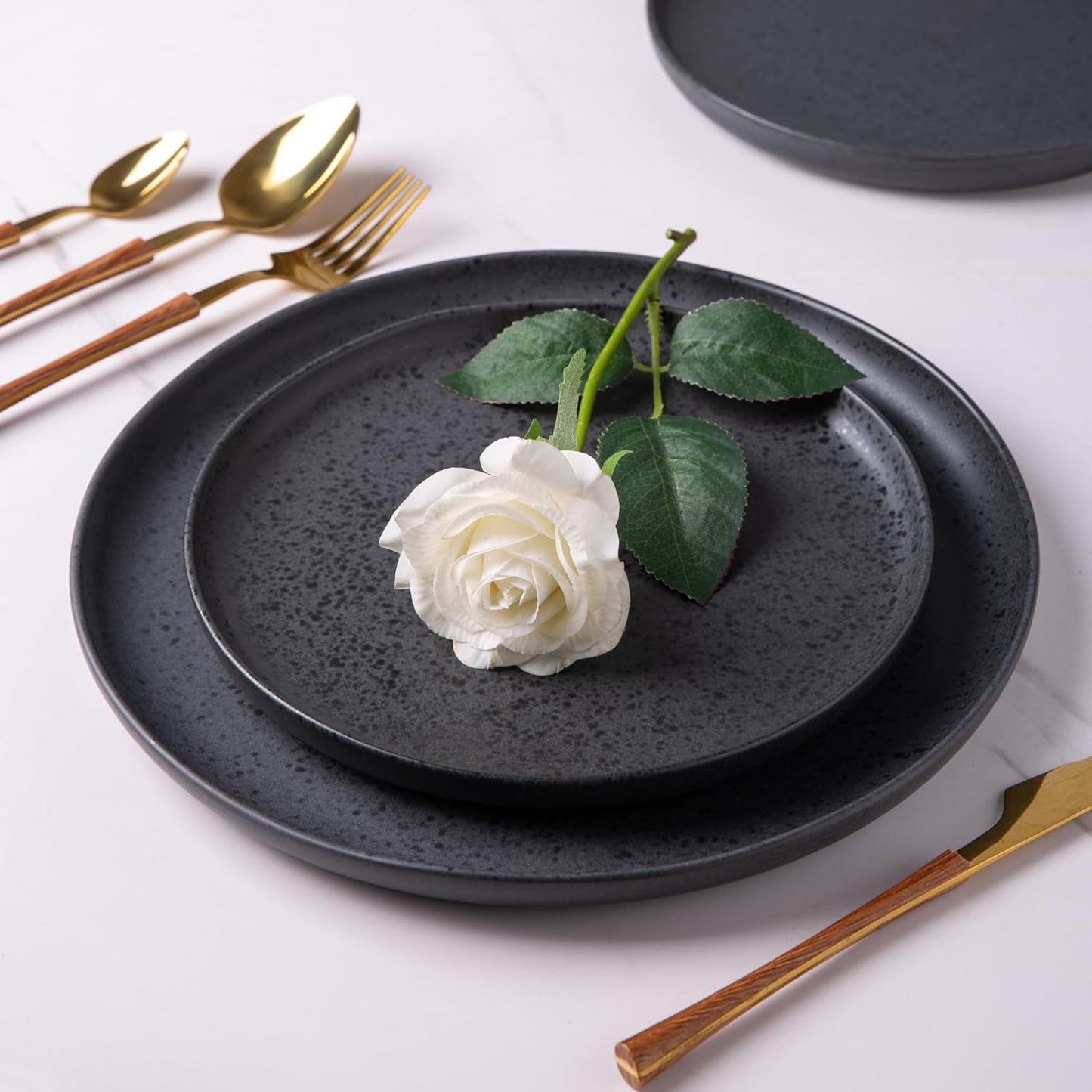 SLUDW005 Dinnerware Set - Matte Black With Speckle