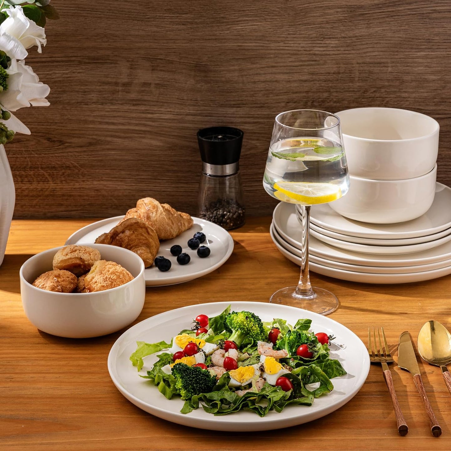 SLUDW011 Dinnerware Set - White With Speckle