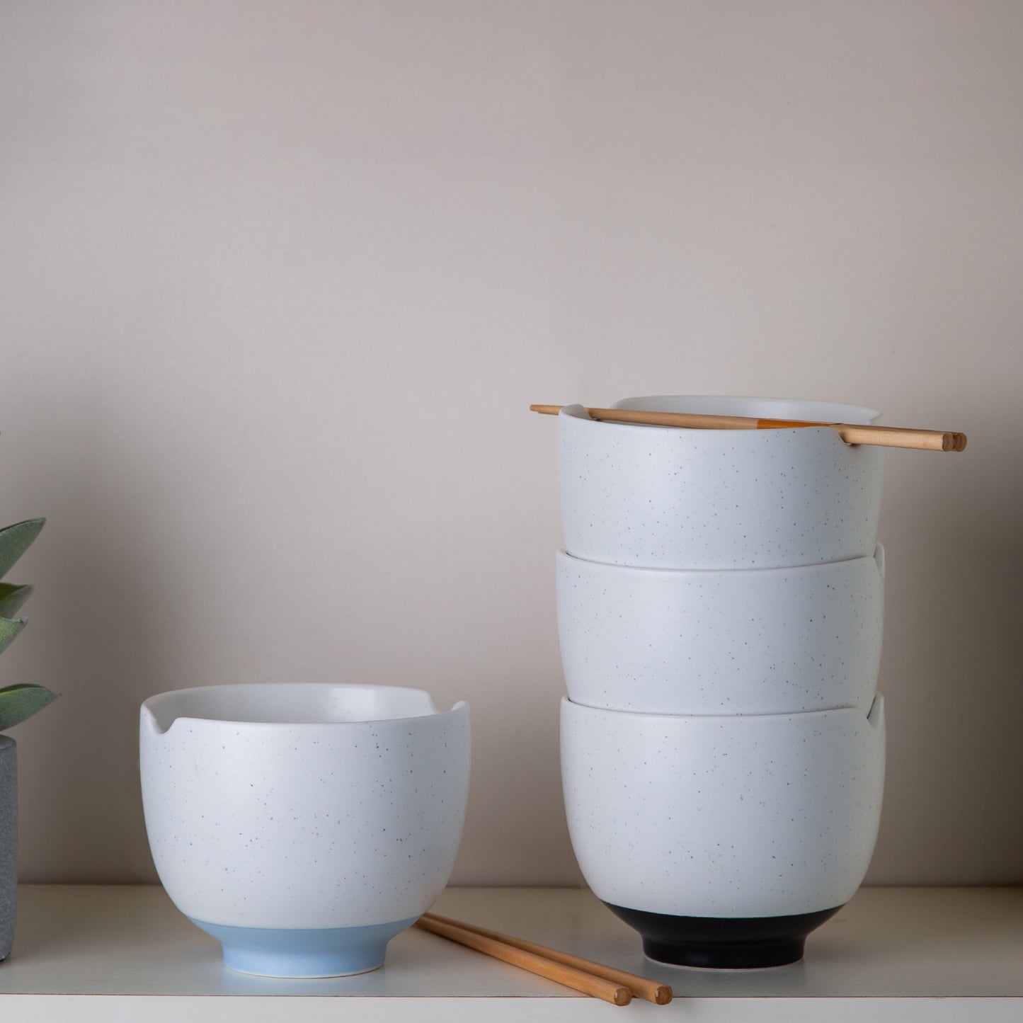 YTARB027 Ramen Bowls