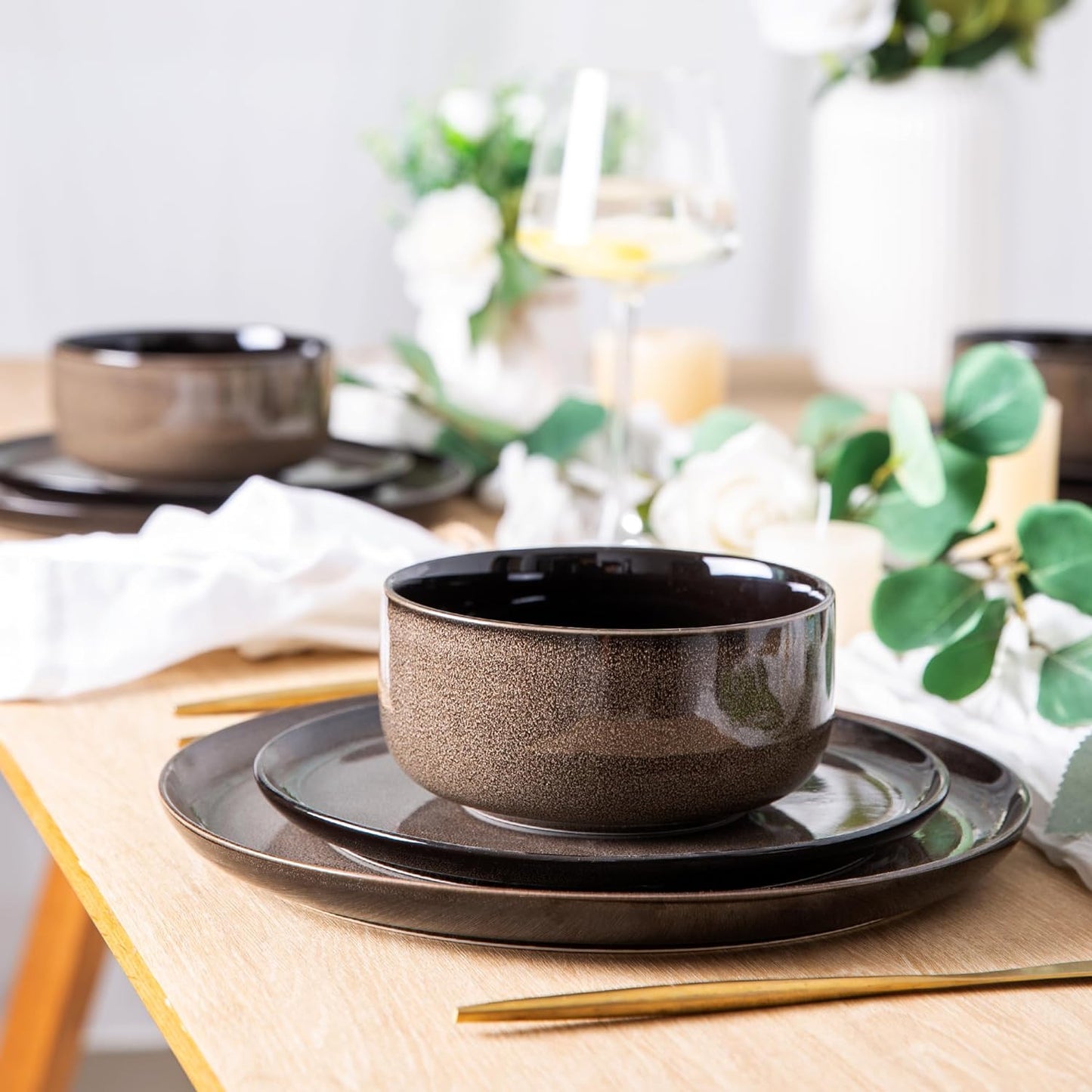 SLUDW011  Dinnerware Set - Chestnut